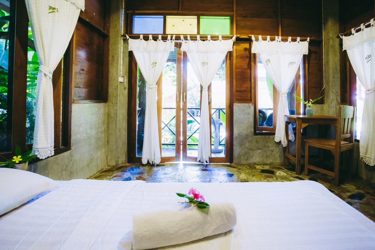 Sawasdeepai River Resort Экстерьер фото